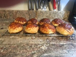 Käsebrötchen